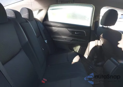 2016 Nissan Altima 2.5 Sr из США, поврежденный, VIN 1N4AL3AP5GC168708